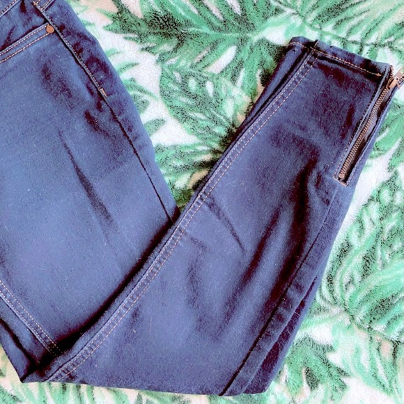 Blue Spice Jeans - Picture 6 of 7